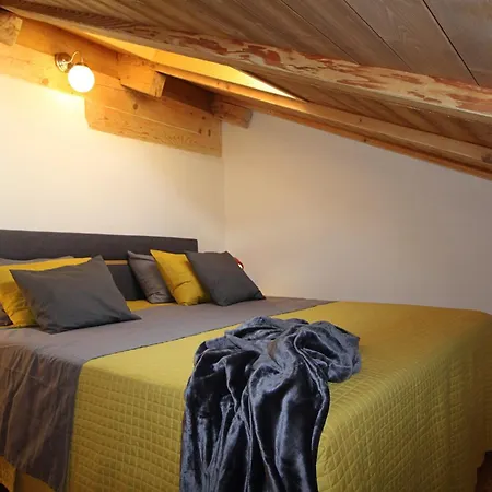 Апартаменты Roza Nest Two Bedrooms And Two Bathrooms Бад Кляйнкирххайм