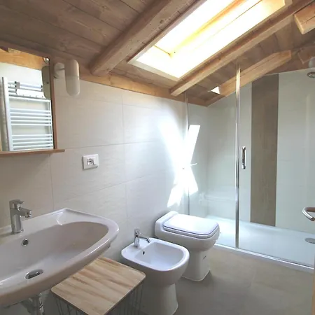 Апартаменты Roza Nest Two Bedrooms And Two Bathrooms *