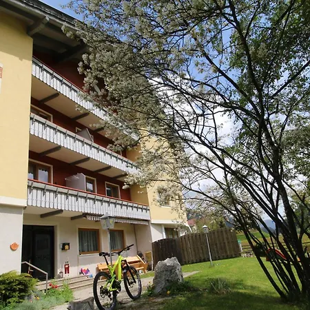 Lägenhet Roza Nest Two Bedrooms And Two Bathrooms *