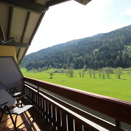Roza Nest Two Bedrooms And Two Bathrooms Bad Kleinkirchheim