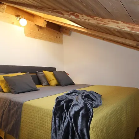 Roza's Nest By Isa Badkleinkirchheim * Бад-Кляйнкірхгайм