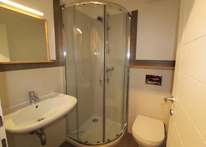 Roza's Nest By Isa Badkleinkirchheim Бад-Кляйнкірхгайм